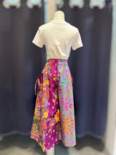 Load image into Gallery viewer, RB70C-Batik Pants-S