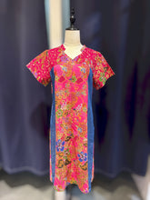 Load image into Gallery viewer, RB212D-Batik Dress(S)
