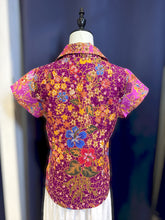 Load image into Gallery viewer, RB205A-Batik Short Sleeve Top(S)
