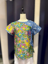 Load image into Gallery viewer, RB05D-Denim Batik Top-M
