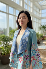 Load image into Gallery viewer, RB117B-Batik Reversible Jacket
