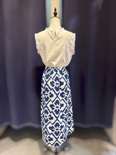 Load image into Gallery viewer, T104776-Indigo Skirt
