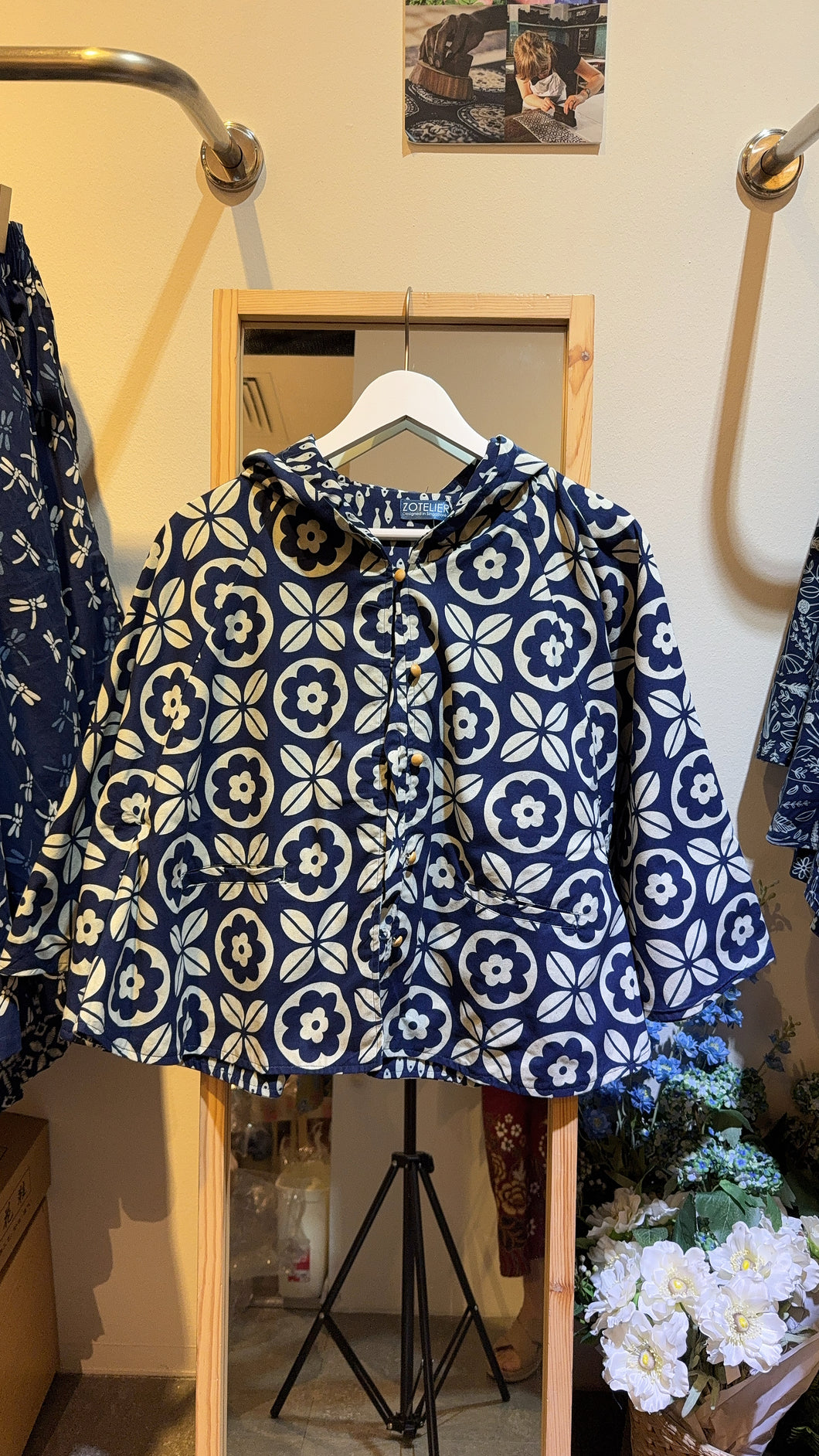 T104422-Jacket