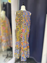 Load image into Gallery viewer, RB107H-Batik Sleeveless Dress(L)
