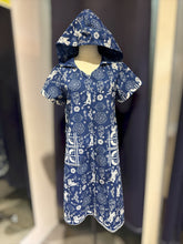 Load image into Gallery viewer, T104716- Indigo Dress With Hoodie
