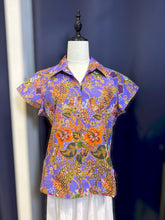 Load image into Gallery viewer, RB205D- Batik Short Sleeve Top(M)
