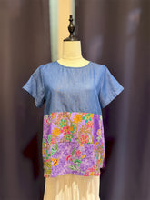 Load image into Gallery viewer, RB188B-Denim Batik Blouse-S
