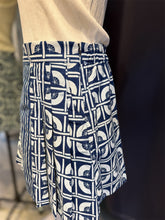 Load image into Gallery viewer, T104621-Skirt
