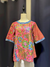 Load image into Gallery viewer, RB189A- Batik Denim 3/4 Sleeve-S
