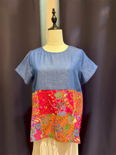 Load image into Gallery viewer, RB188A-Denim Batik Blouse-S
