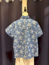 Load image into Gallery viewer, RB206F-Denim Batik Collar Top(L)
