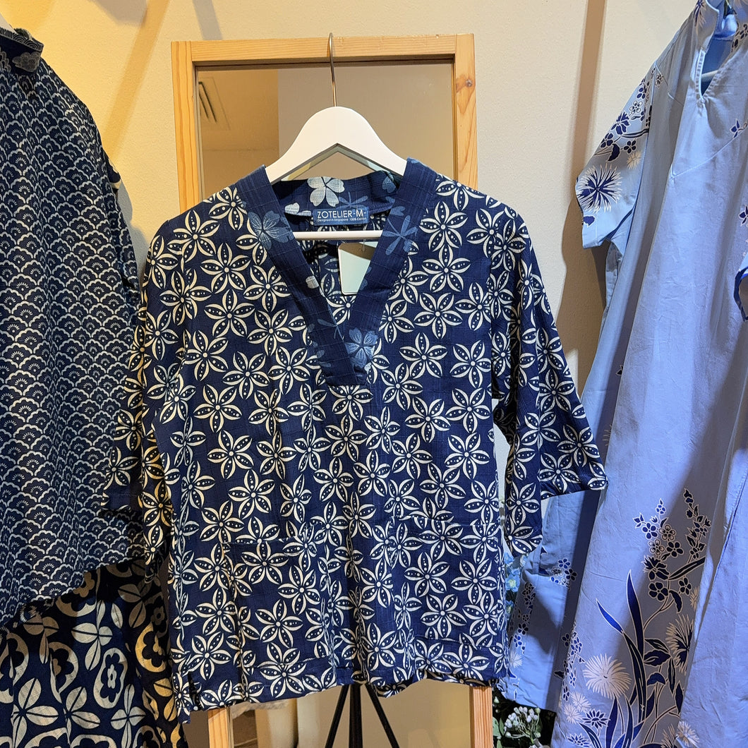 T104408-V-Neck Blouse