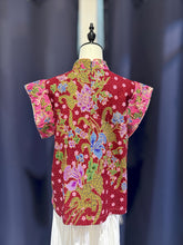 Load image into Gallery viewer, RB185E-CNY Batik Blouse(M)

