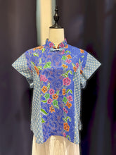 Load image into Gallery viewer, RB229F-CNY Blouse(L)
