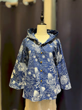 Load image into Gallery viewer, T104708- Indigo Printed Jacket With Hoodie
