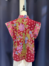 Load image into Gallery viewer, RB185H-CNY Batik Blouse(L)
