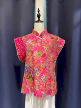 Load image into Gallery viewer, RB185F-CNY Batik Blouse(M)
