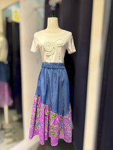 Load image into Gallery viewer, RB38B-Denim Batik Skirts-S
