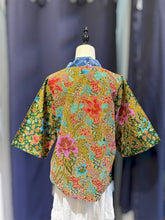 Load image into Gallery viewer, RB160B-Batik &amp; Denim 3/4 Blouse-M
