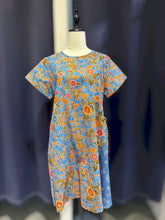 Load image into Gallery viewer, RB13C-Batik Dress(M,L)

