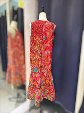 Load image into Gallery viewer, RB107F-Batik Sleeveless Dress(L)
