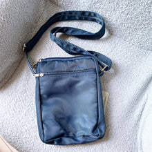 Load image into Gallery viewer, B10001-Nylon Sling Bag
