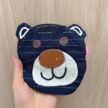 Load image into Gallery viewer, G021-Cat Pouch$10
