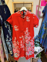 Load image into Gallery viewer, RB155-Batik Dress

