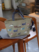 Load image into Gallery viewer, Bag13-Cat Lunch Bag$62
