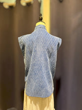 Load image into Gallery viewer, T104702- Patchwork Sleeveless V Neck Top
