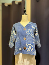 Load image into Gallery viewer, T104700- Patchwork V Neck Button  3/4 Sleeve Top
