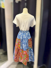 Load image into Gallery viewer, RB0149E-Denim Batik Skirt-S,M
