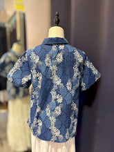 Load image into Gallery viewer, T104743-Indigo Collar Short Sleeve Top
