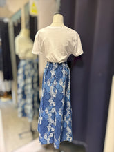 Load image into Gallery viewer, T104751-Indigo Culotte Pants
