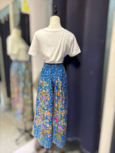Load image into Gallery viewer, RB167-Batik Culotte
