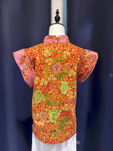 Load image into Gallery viewer, RB185-CNY Batik Blouse
