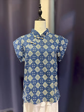 Load image into Gallery viewer, T104757-Indigo Short Sleeve Top
