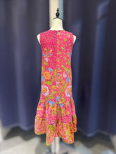 Load image into Gallery viewer, RB107-Batik Sleeveless Dress
