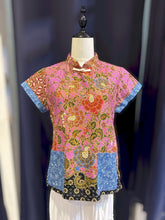Load image into Gallery viewer, RB230D-Denim Batik Top ( Size S)
