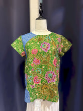 Load image into Gallery viewer, RB220A-Denim Batik Top(Size S)
