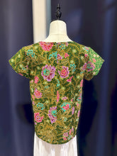 Load image into Gallery viewer, RB220A-Denim Batik Top(Size S)

