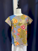 Load image into Gallery viewer, RB220C-Denim Batik Top ( Size S)

