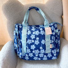 Load image into Gallery viewer, B1001-Ma Ma Bag With Sling
