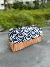 Load image into Gallery viewer, G038C-Indigo Zip Pouch
