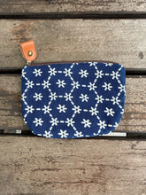 Load image into Gallery viewer, C0001L-Indigo Coin Pouch
