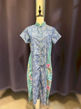 Load image into Gallery viewer, RB238D-Denim Batik Dress
