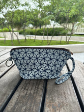 Load image into Gallery viewer, G023K-Indigo Zip Pouch
