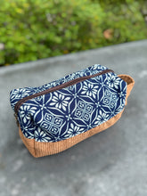 Load image into Gallery viewer, G038B-Indigo Zip Pouch
