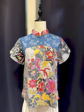Load image into Gallery viewer, RB231B-Denim Batik Short Sleeve Top

