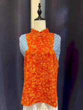 Load image into Gallery viewer, RB149D-Denim Hand-Painted Batik Sleeveless Top
